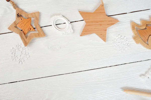 Mockup Christmas composition. Christmas gift, heart, star, fir branches on wooden white background. Flat lay, top view — Stock Photo, Image