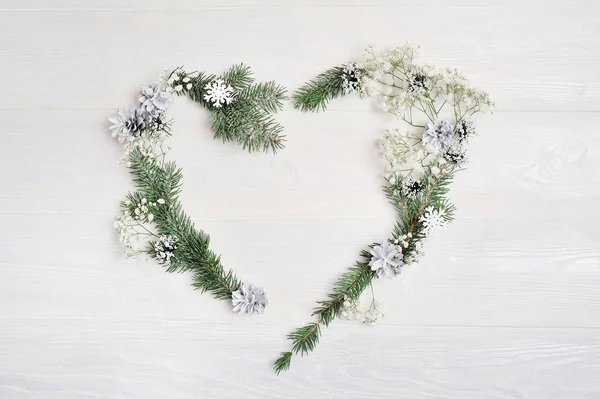 Mockup Noel kalp çelenk Ladin, hypsophila, koni ve