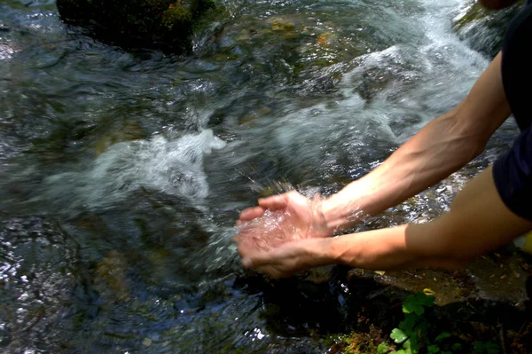 Water River Hand Man Collects Water River Palm His Hand — Stock Photo, Image