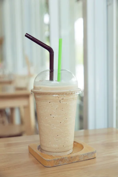 Frappuccino im Café — Stockfoto