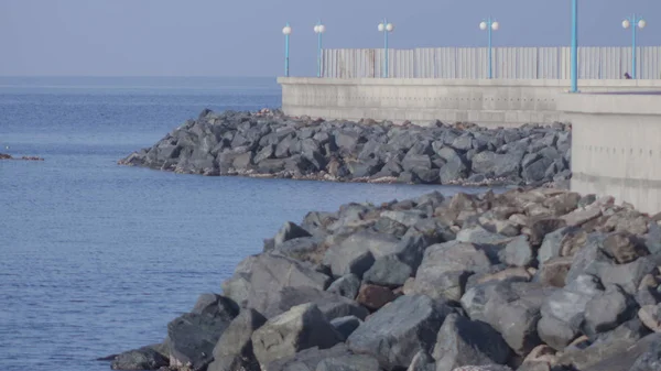 Muscat Silhuett Med Traditionell Arabisk Dhow Ankar Vid Hamnen — Stockfoto