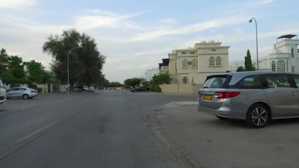 Vista Conducción Ciudad Mascate Carreteras Omán Oriente Medio Gcc Vehículo — Vídeo de stock