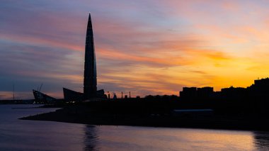 Saint Petersburg, Rusya. Rusya 'nın Saint Petersburg Lakhta merkezindeki en yüksek kulesi. 
