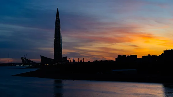 Saint Petersburg, Rusya. Rusya 'nın Saint Petersburg Lakhta merkezindeki en yüksek kulesi. 