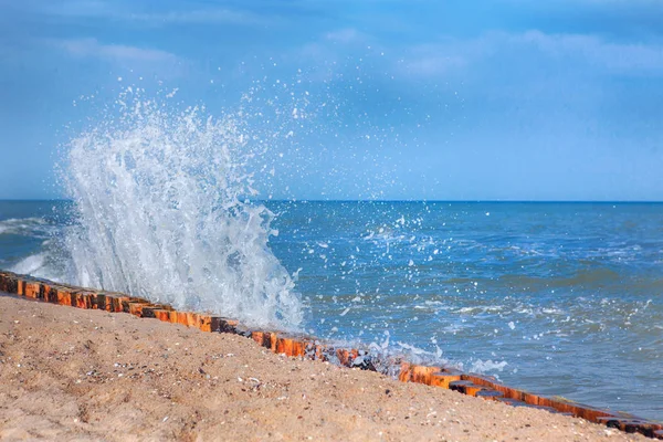 sıçramasına yaz deniz