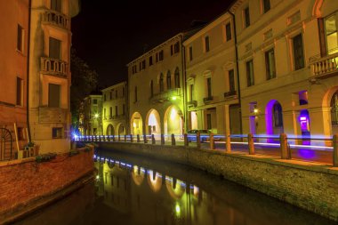 Yaz gece Treviso şehir