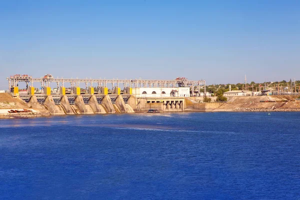 Central Hidroeléctrica Superfície Água Rio — Fotografia de Stock