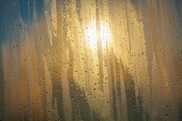 Sonnenlicht Scheint Durch Die Wassertropfen — Stockfoto