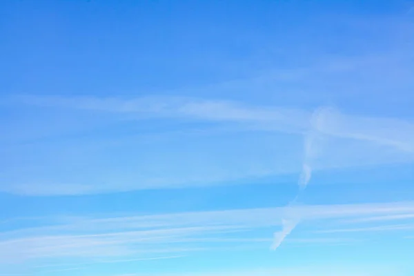 Céu Azul Claro Dia Primavera — Fotografia de Stock