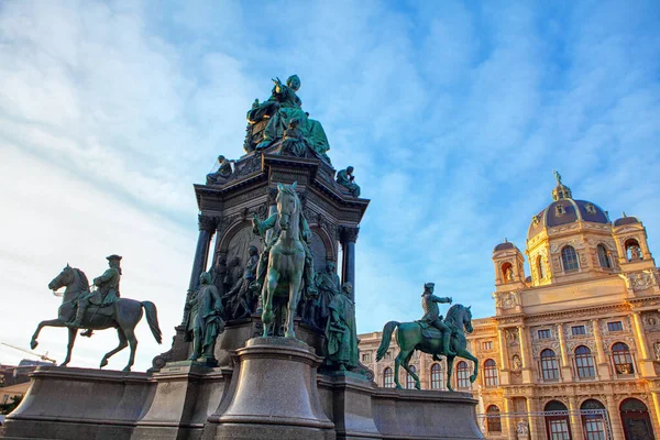 Památník Maria Theresien Platz Vídni — Stock fotografie