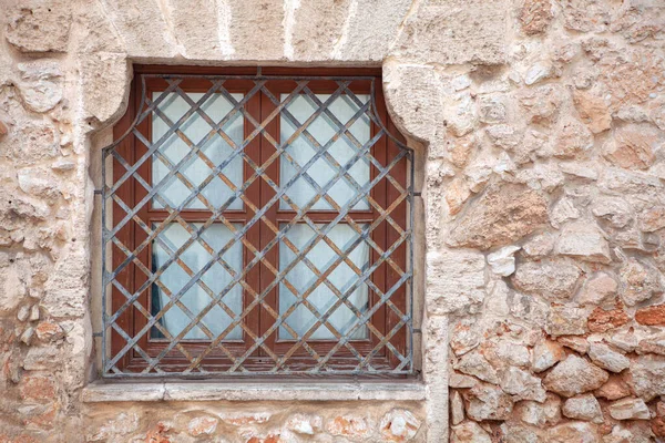 Fenêtre Est Fermée Par Des Barres Métalliques — Photo