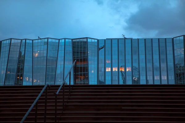 Treppe Zum Modernen Viertel Mit Neuen Häusern — Stockfoto