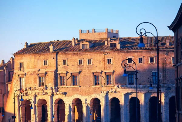 Πρόσοψη Του Θεάτρου Μαρτσέλο Στη Ρώμη — Φωτογραφία Αρχείου