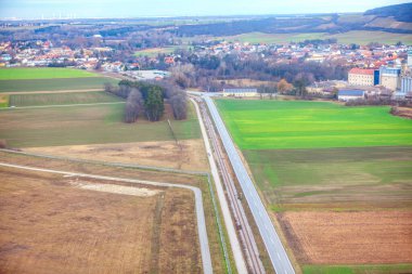 yol ve alan görünümü yukarıdan 
