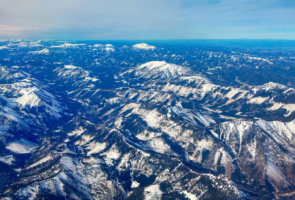 Vista Aérea Las Montañas Nevadas Los Alpes — Foto de Stock