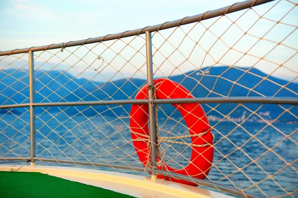 Rettungsboje Bord Des Schiffes — Stockfoto