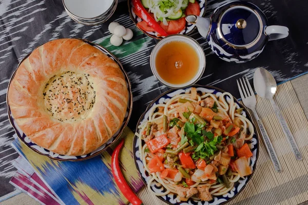 Uzbek national dishes,Uzbek lagman,Uigur lagman,Uzbek cuisine,national Uzbek dishes
