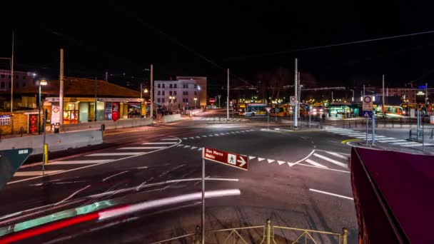 Gece timelapse Piazzale Roma Venedik, İtalya 4k trafik — Stok video