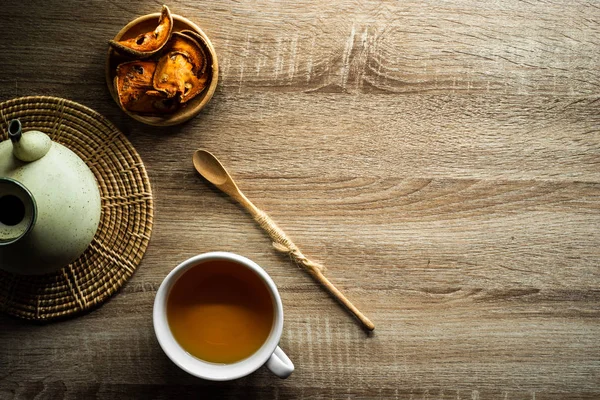 Cup of organic herbal tea with wild flowers and various Thai her — Stock Photo, Image