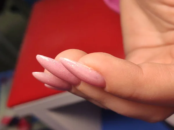 Manicure Fascinante Pregos Belas Mãos Femininas — Fotografia de Stock