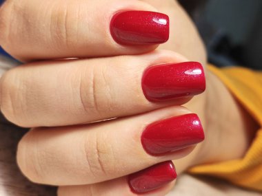 tasarımı ile şık manikür