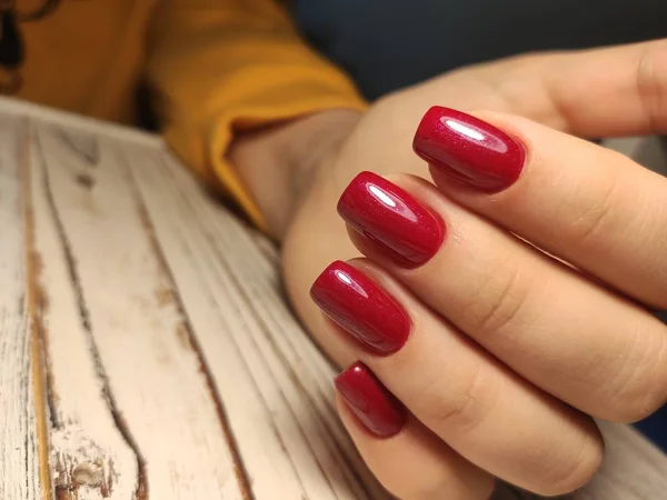 Glamoureuze Manicure Van Nagels Mooie Vrouwelijke Handen — Stockfoto