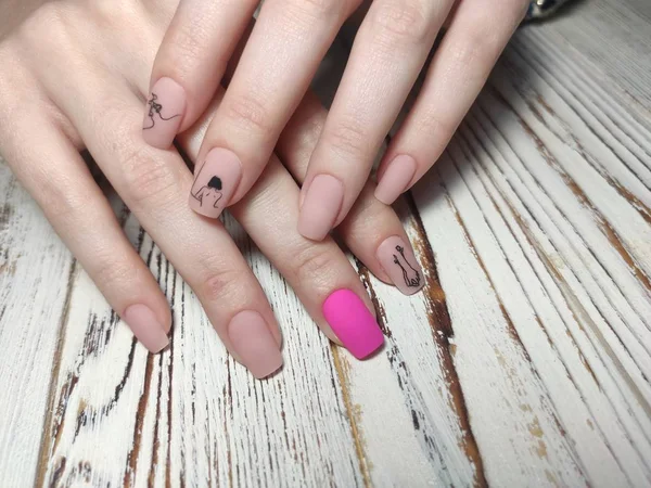 Hermosas Uñas Mujer Con Hermoso Estudio Manicura Navidad — Foto de Stock