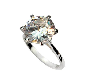 Elmas solitaire yüzüğü