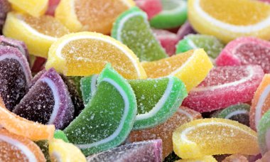 renkli meyveli yumuşak şeker