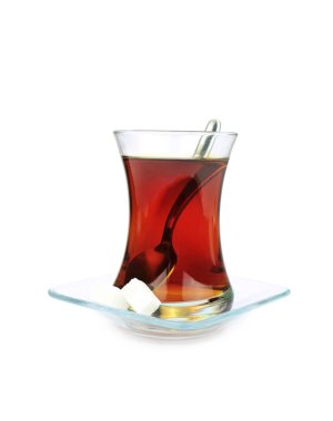 Geleneksel bardakta Türk çayı
