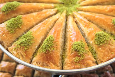 Yeşil fıstık fındık ile lezzetli Türk tatlı, baklava