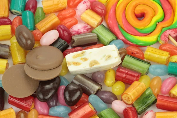 Coloridos caramelos de mezcla —  Fotos de Stock