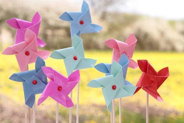 Renkli pinwheels oyuncak — Stok fotoğraf