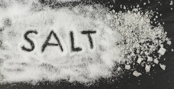Dünnes Salz und Steinsalz — Stockfoto