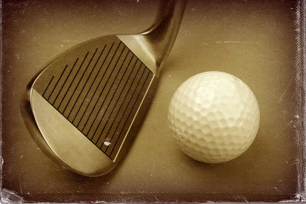 Golfový klub a golfový míček — Stock fotografie