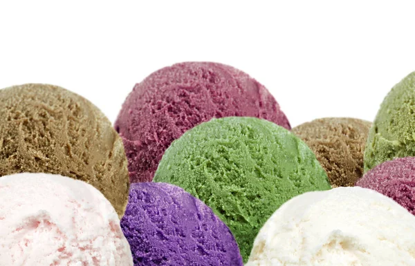 Deliciosas cucharadas de helado —  Fotos de Stock