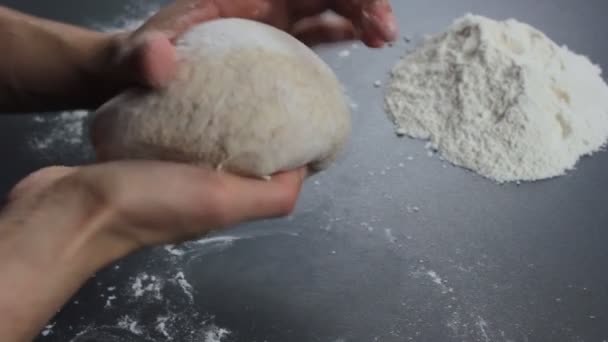 Homemade pizza dough — Stock Video