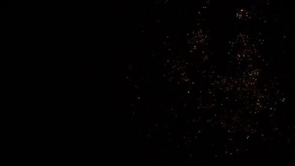 Fuegos artificiales explosiones de vídeo con sonido — Vídeo de stock