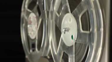 Çalar ve kaydedici reel reel