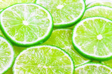 narenciye-meyve kireç dilimleri ile yeşil arka plan