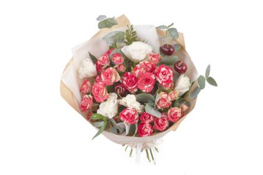 Taze çiçekler parlak buketny kompozisyon, beyaz arka plan izole.