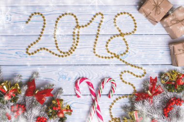 Noel kompozisyon. Noel, kış, yeni yıl kavramı. Üstten Görünüm