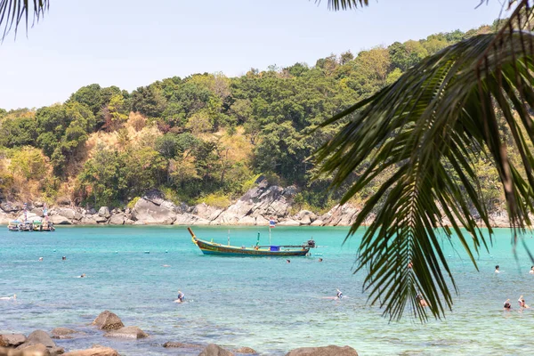 Phuket Thailand Március 2020 Nyaralás Turisták Freedom Beach — Stock Fotó