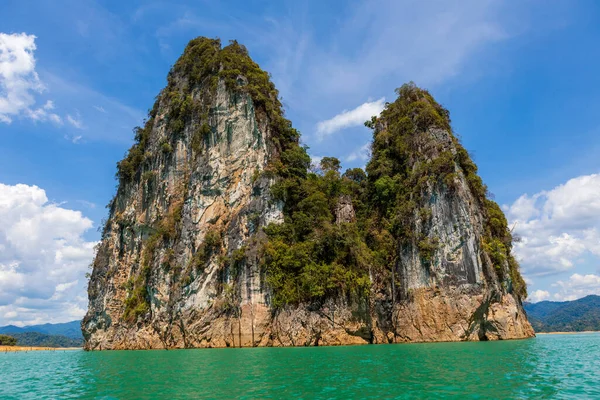 Trópusi Thai Dzsungel Cheo Lan Vad Hegyek Természet Nemzeti Park — Stock Fotó