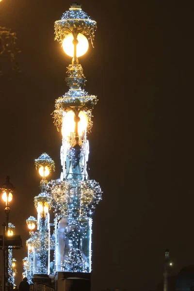 Rússia São Petersburgo Lanternas Ponte Trinity Escuro — Fotografia de Stock