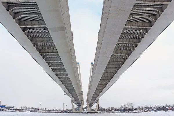 Bawah Jembatan Kabel — Stok Foto
