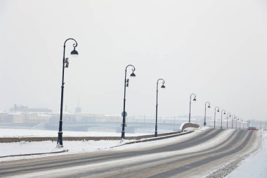 Rusya, St. Petersburg, Kışlık Sarayın dolgu