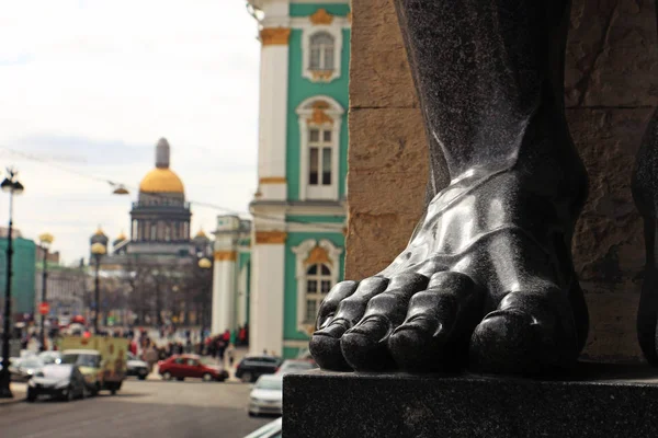 Rusya, St. Petersburg, taş ayak atlanta yeni Hermitage yakınındaki