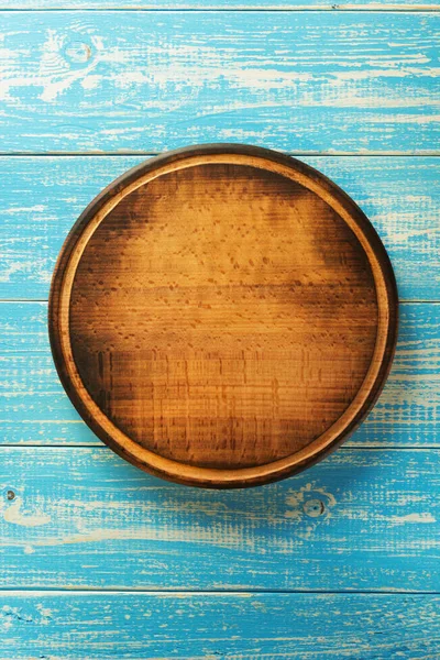 Placa de corte de pizza em madeira — Fotografia de Stock