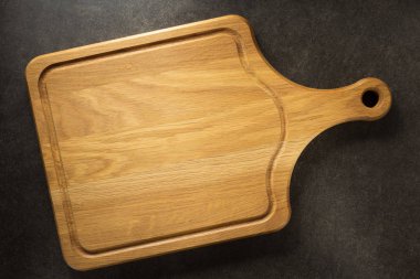 Arka plan üzerinde kesme tahtası 